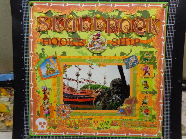 skullrock hook&#039;s ship disneyland paris&#039;97