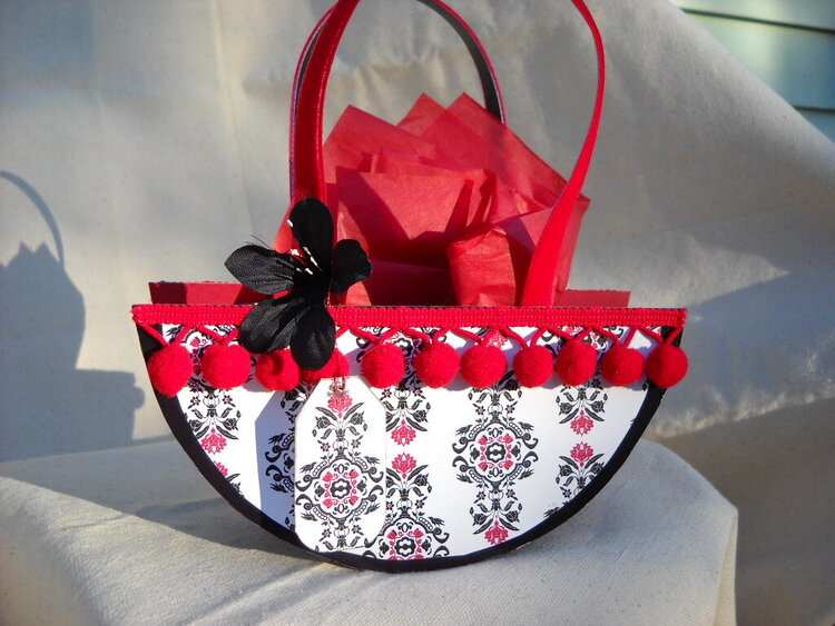 Chic Valentine&#039;s Gift Bag