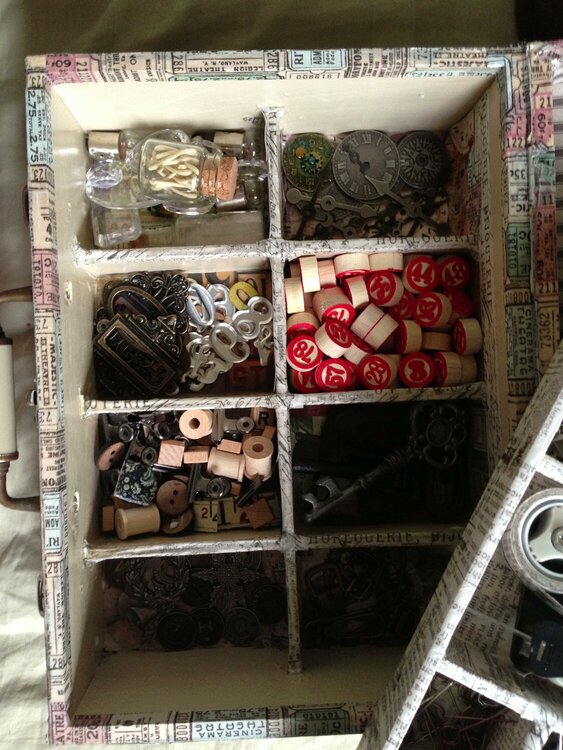 Tim Holtz-Homemade trinket box