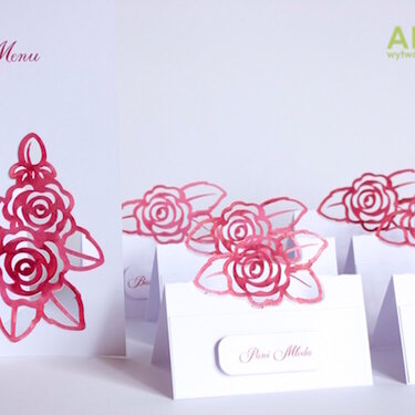 Elegant menu and placecards with rose