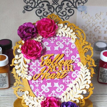 Decorated chipboard frame