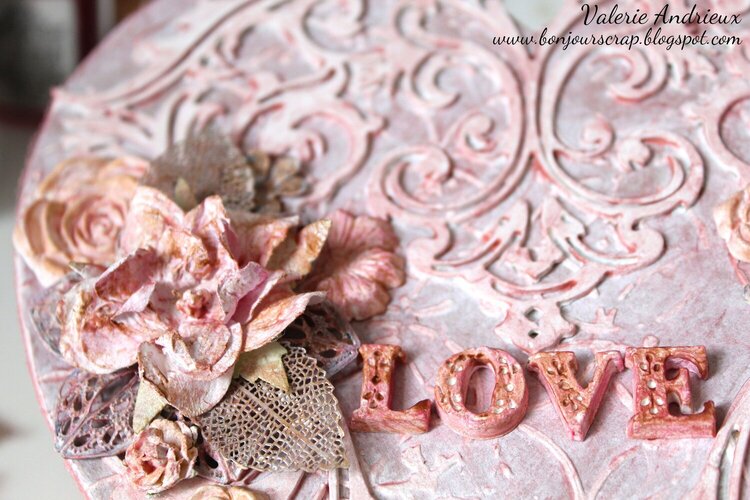 Shabby altered heart box