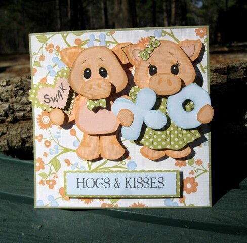 PAPER PIECED HOGS AND KISSES