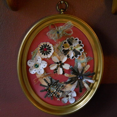oval framed heart/flowers