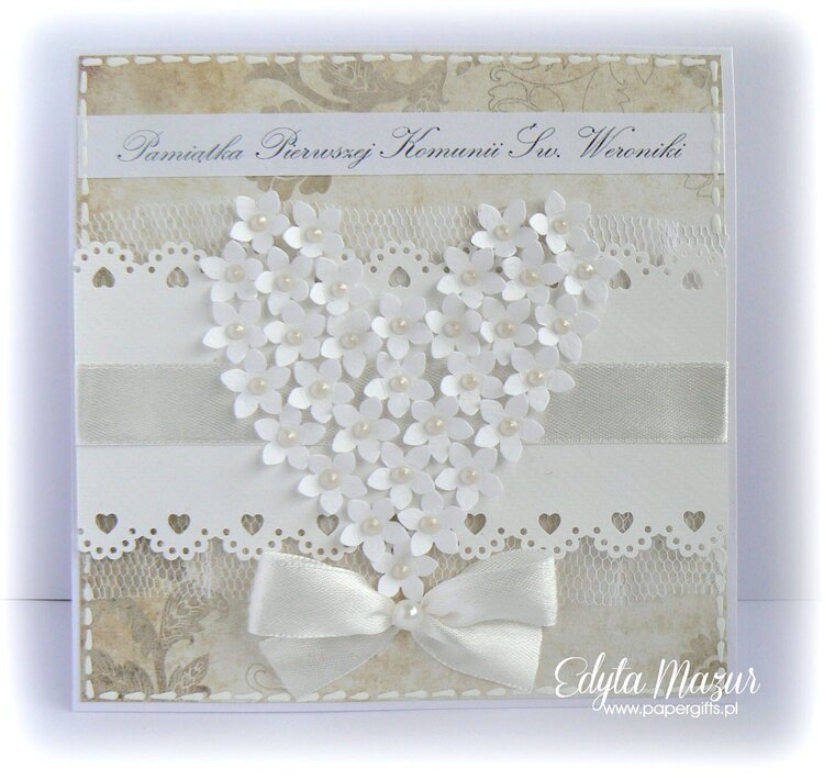White heart with the daisies - Souvenir Holy Communion Veronica