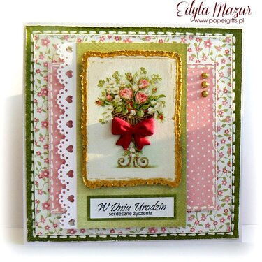 Green and pink with a bouquet of roses - a birthday card