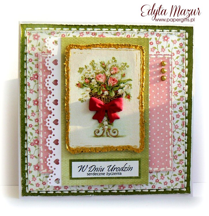 Green and pink with a bouquet of roses - a birthday card