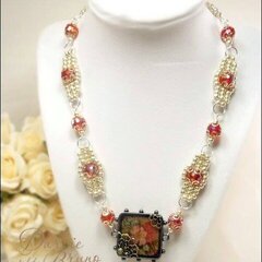 Vintage Floral Loom Necklace