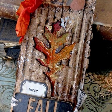 Happy Fall Leaf Tag