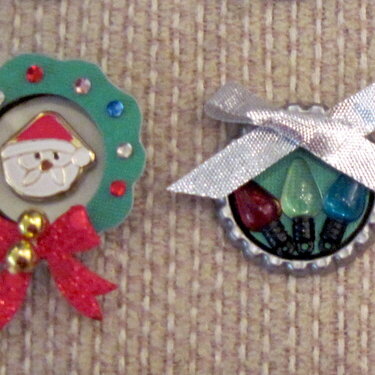 Christmas altered bottle caps