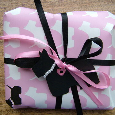 Radley wrapping