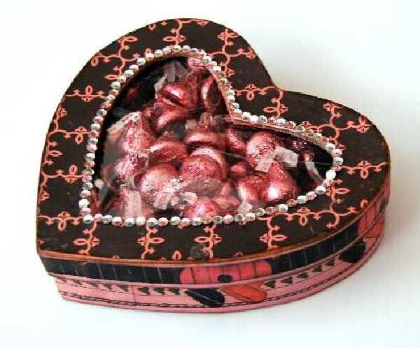 Altered Heart Box &quot;Rusty Pickle Chocolate Kisses&quot;