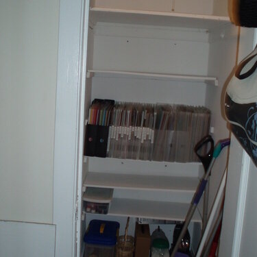 my shelf o&#039;paper