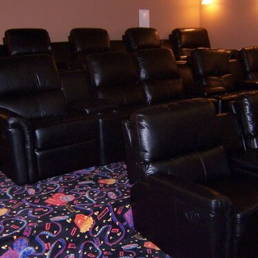 #7 Movie Theatre Seats - 9 pts