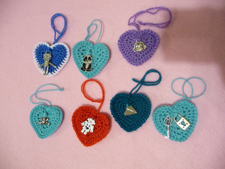 hearts with charms crocheted