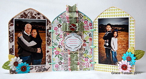 Family Tri Fold frame *Clear Scraps*