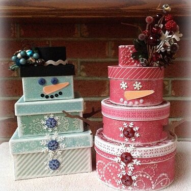 snowmen stacking gift boxes