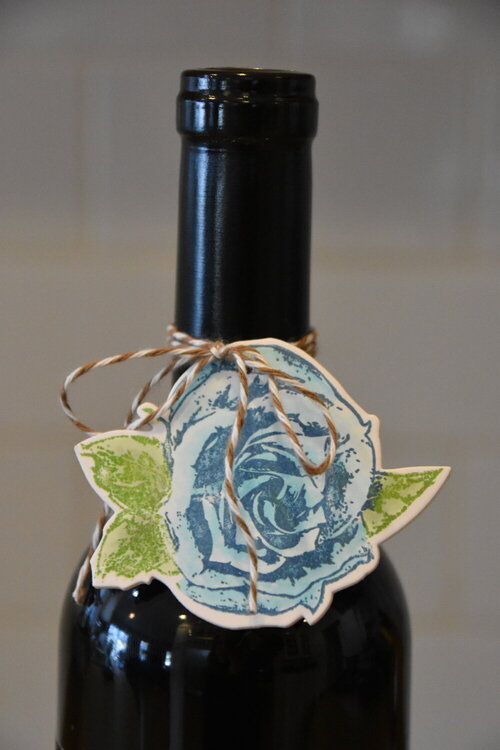 Wine bottle tag