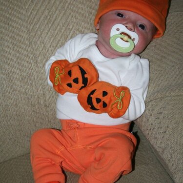Mammas little pumpkin