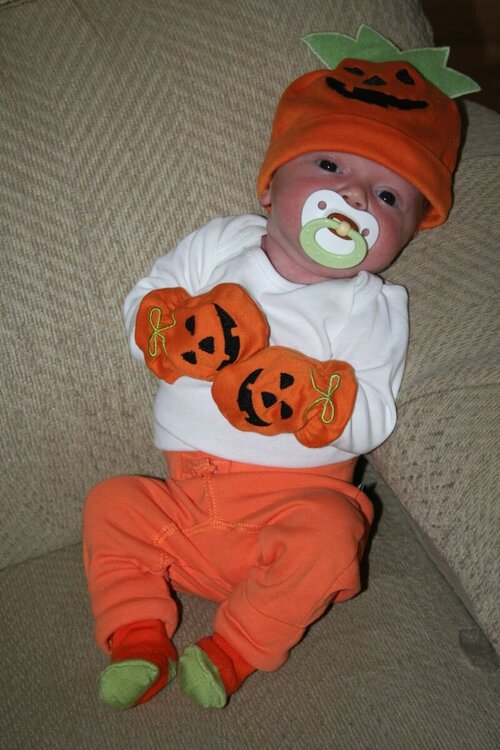 Mammas little pumpkin