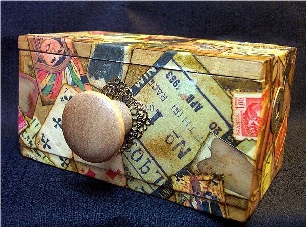 ~Altered Wooden Tea Box &amp; Slide Mount Mini Album~