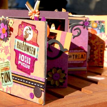 Front of Halloween Mini