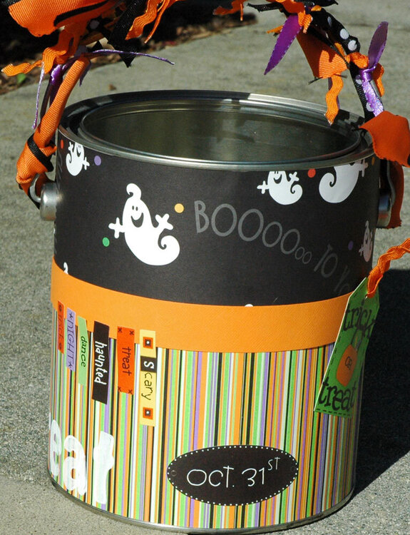 Halloween Paint Can view 1