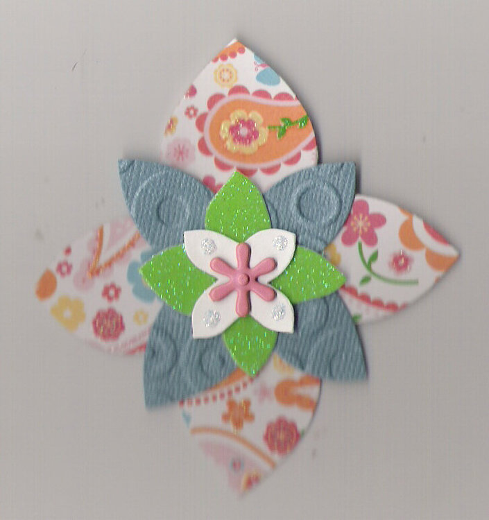 paper piecing flower