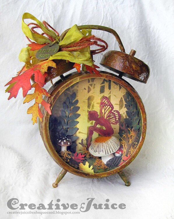 Woodlands Fairy Assemblage Clock