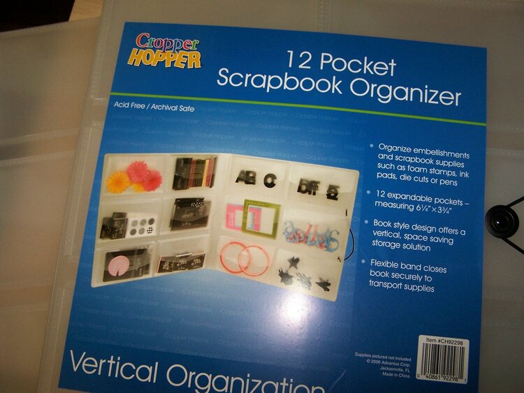 Cropper Hopper 12 Pocket Scrapbook Organizer