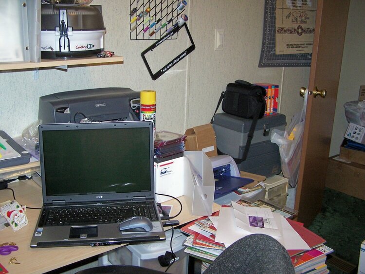 View 4 of cluttered mess