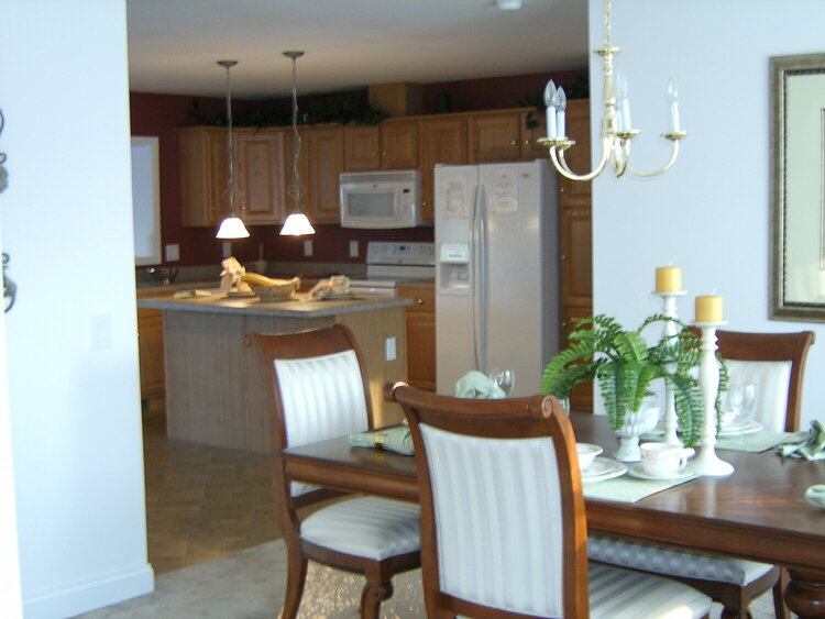 Dining room/kitchen