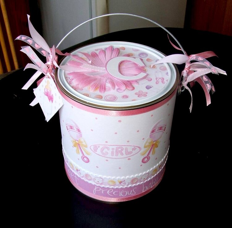 A Gift For Charlotte (Paint Tin)