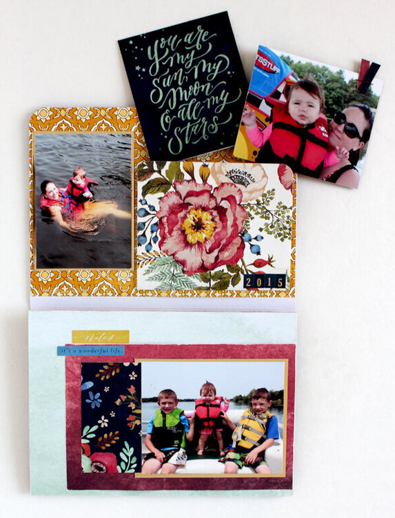 Add More Photos to a mini album with the Accordion Pocket Die