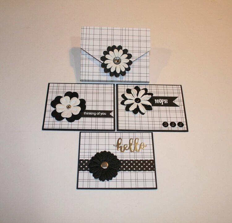 MINI GREETING CARDS WITH A BOX