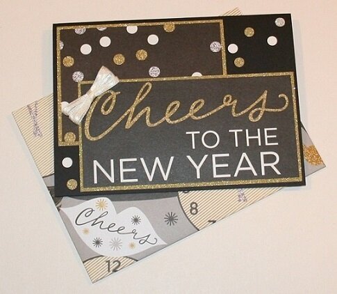&#039;CHEERS TO THE NEW YEAR&#039; CARD