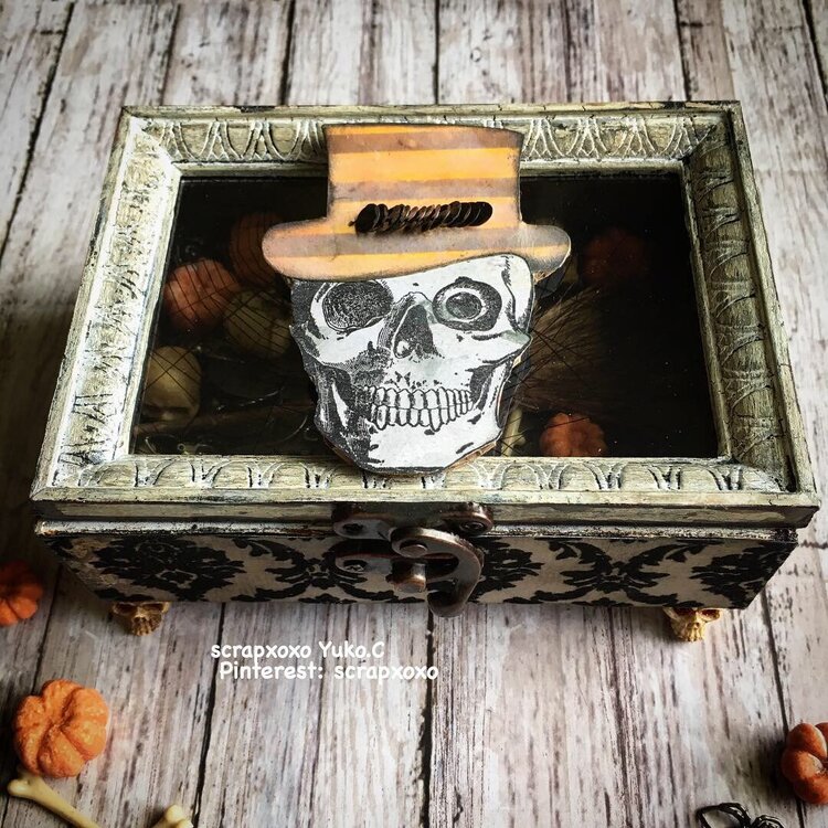 Timholtz vignette box(Mr.bones)