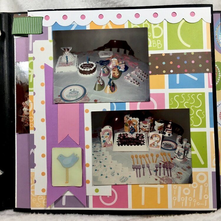 Angie&#039;s album page 7 flap closed (V-22/52)