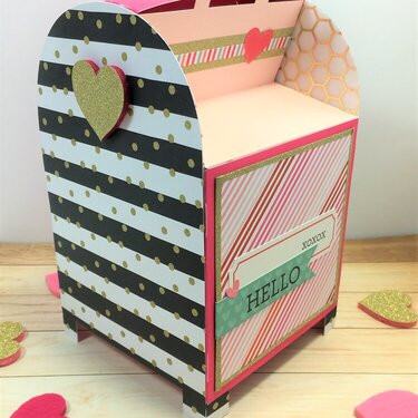 3D Cricut Valentines Mailbox