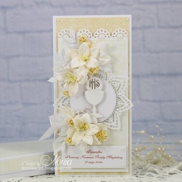 Cream card for a first communion