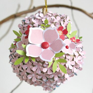 Christmas Bauble by Melinda Spinks