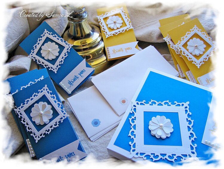 ELEGANT FLOWER NOTE CARD SET-THANK YOU-SET OF 8 NOTECARDS WITH MATCHING ENVELOPE-YELLOW AND BLUE