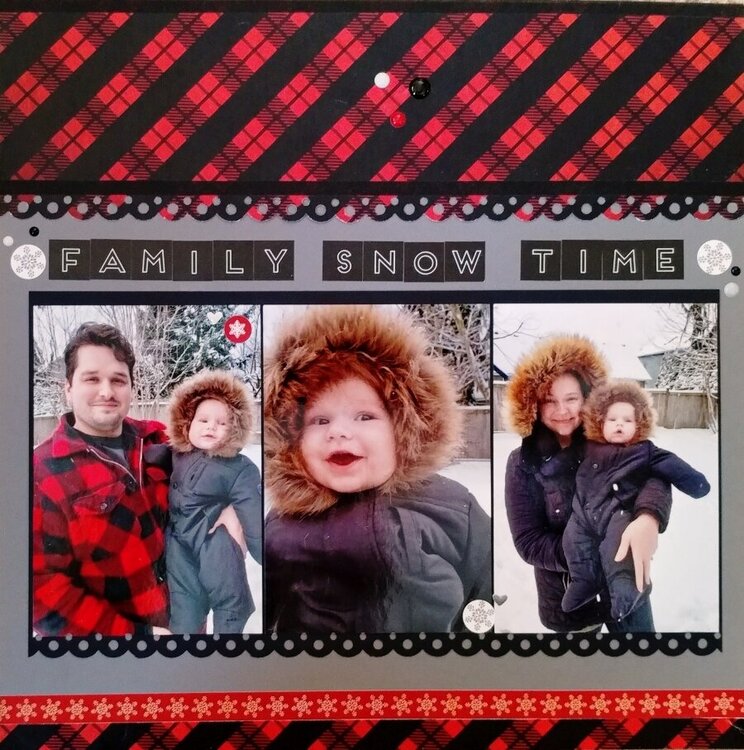 Family Snow Time