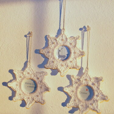 Crocheted Ornament Snowflake Frames