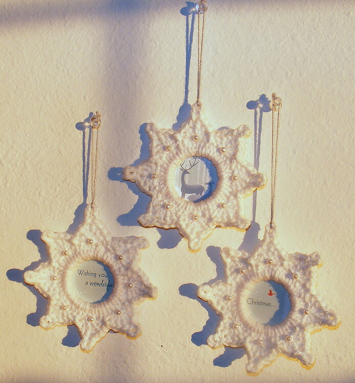 Crocheted Ornament Snowflake Frames