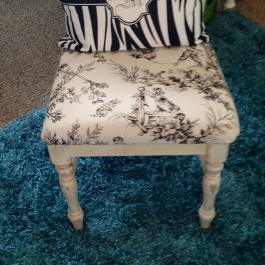 Scrapbooking desk chair &amp; personalized pillow