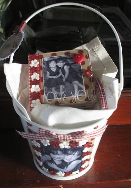 ~Valentine&#039;s Day Mini Album in a Bucket~ MM Valentines Kraft