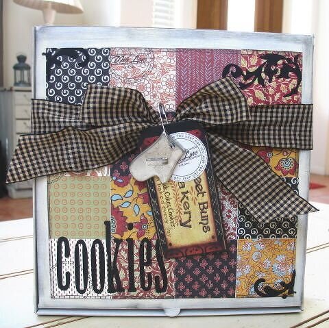 ~Cookies~ Altered 7Gypsies Pizza Box