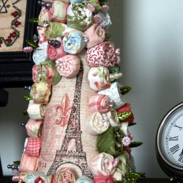 Fat Quarter Valentine's Topiary- Maya Road Pins