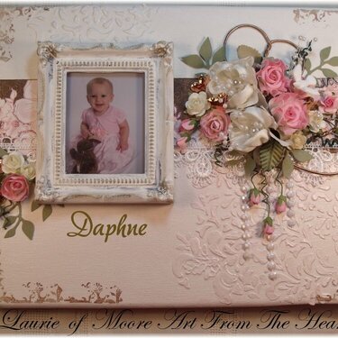 Daphne - pink canvas layout